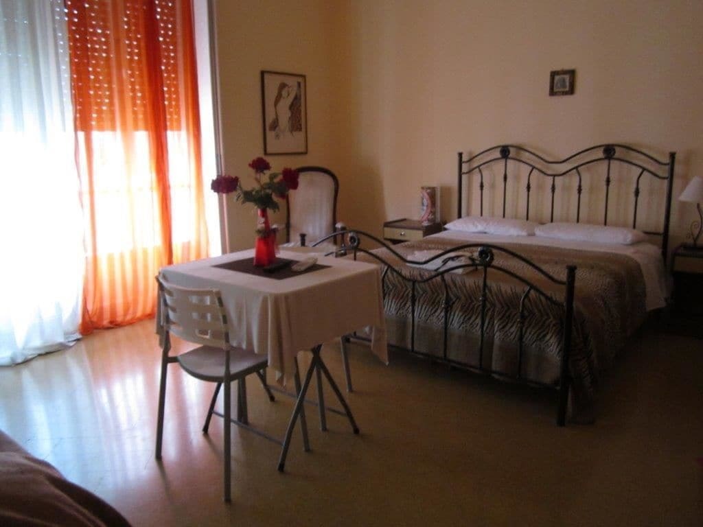 Da Mary Guest House Палермо Экстерьер фото